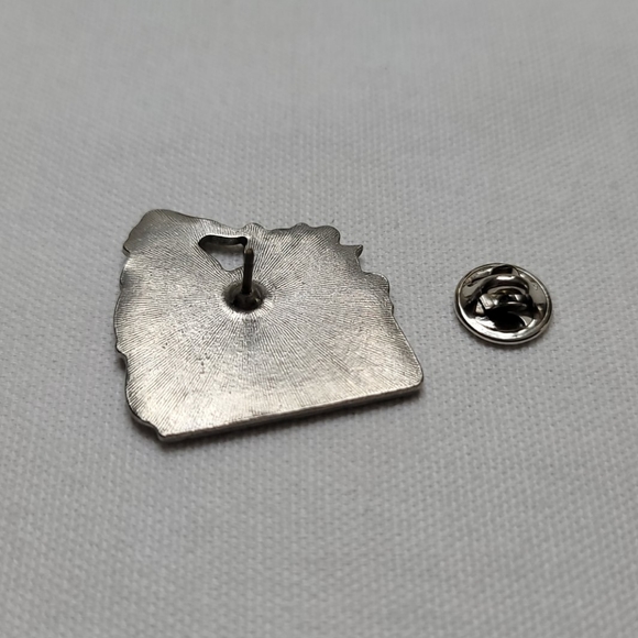 Longaberger Christmas Pin - Picture 3 of 3